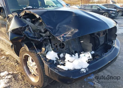 2003 Chevrolet S-10 Ls z USA, uszkodzony, nr VIN 1GCCS19X938144892